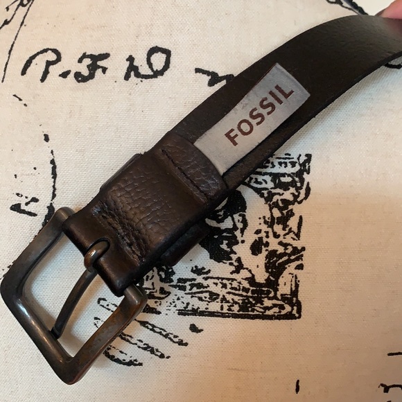 🤎Authentic Fossil Men’s Dark Brown Belt 38 🤎 - Picture 4 of 7